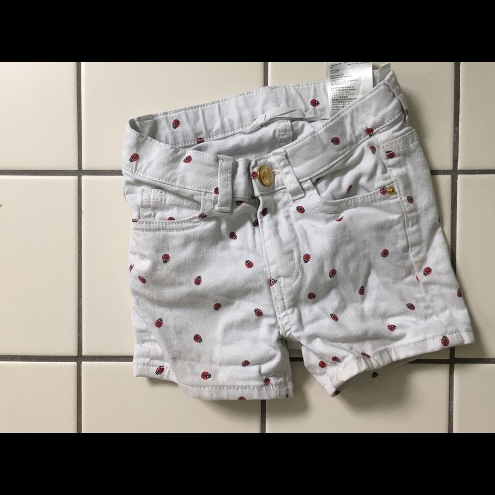 3T H&M Ladybug shorts